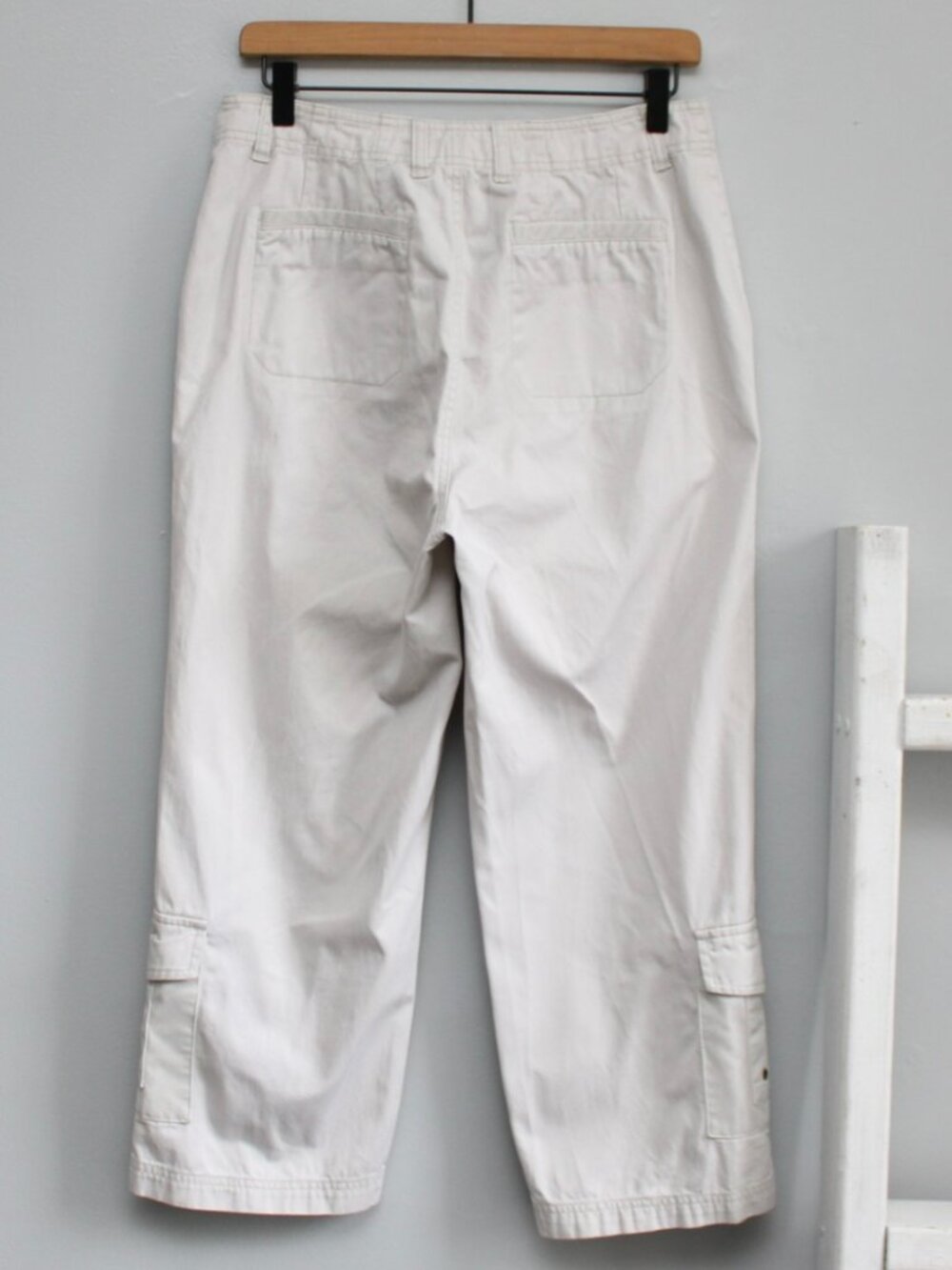 Havana Jack's Club Vintage Y2K Tan Cream Cargo Cropped High-Rise Pants Size 8 - Picture 2 of 6